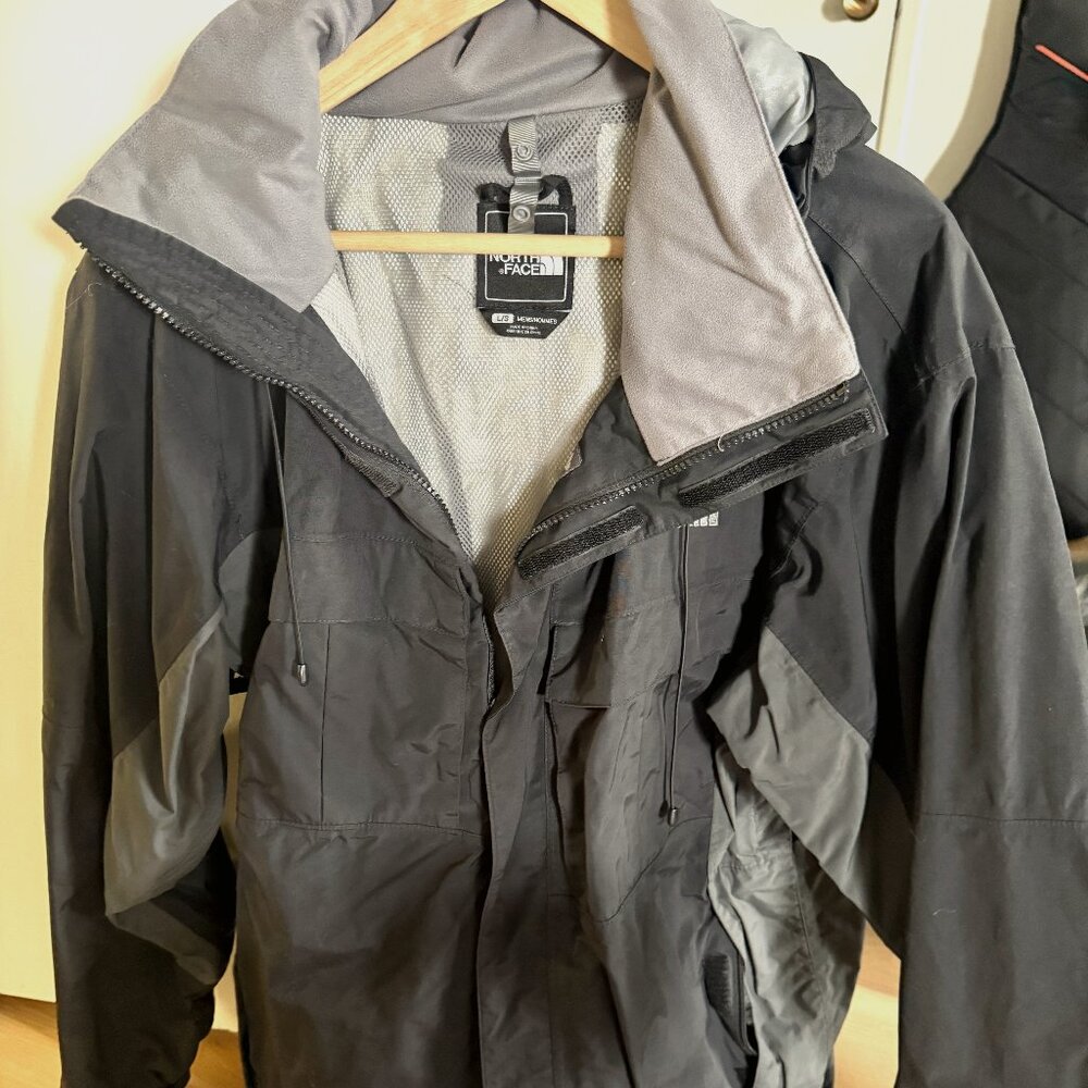 THE NORTH FACE Men's Triclimate Waterproof Jacket with inner shell